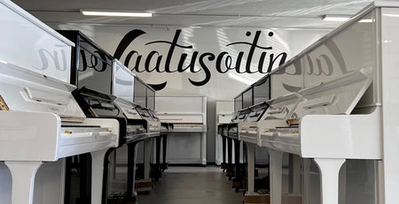 Tehdaskunnostetut pianot