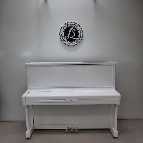 Yamaha U1