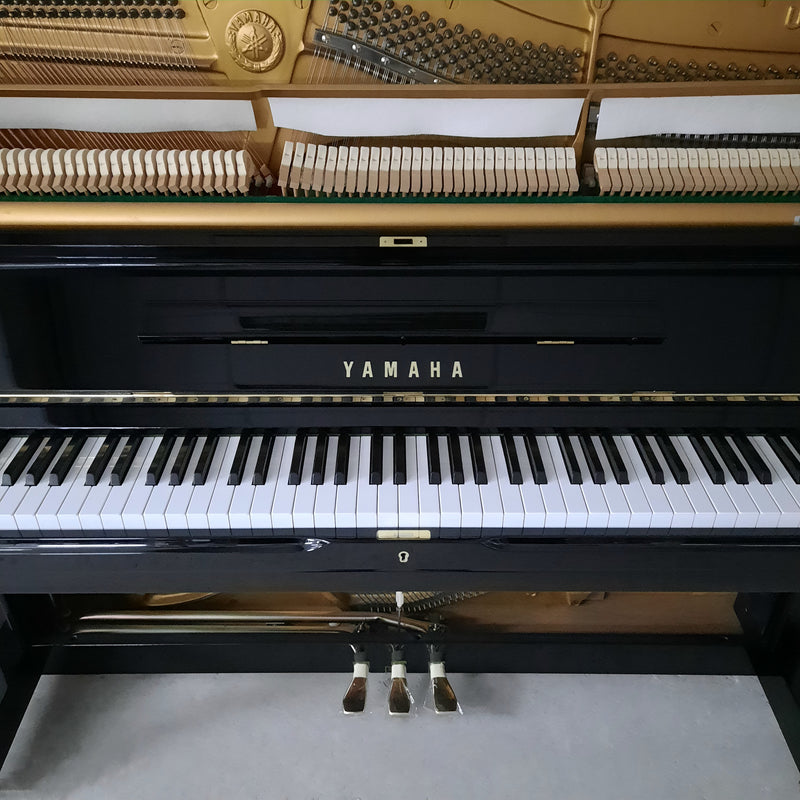 Yamaha U1