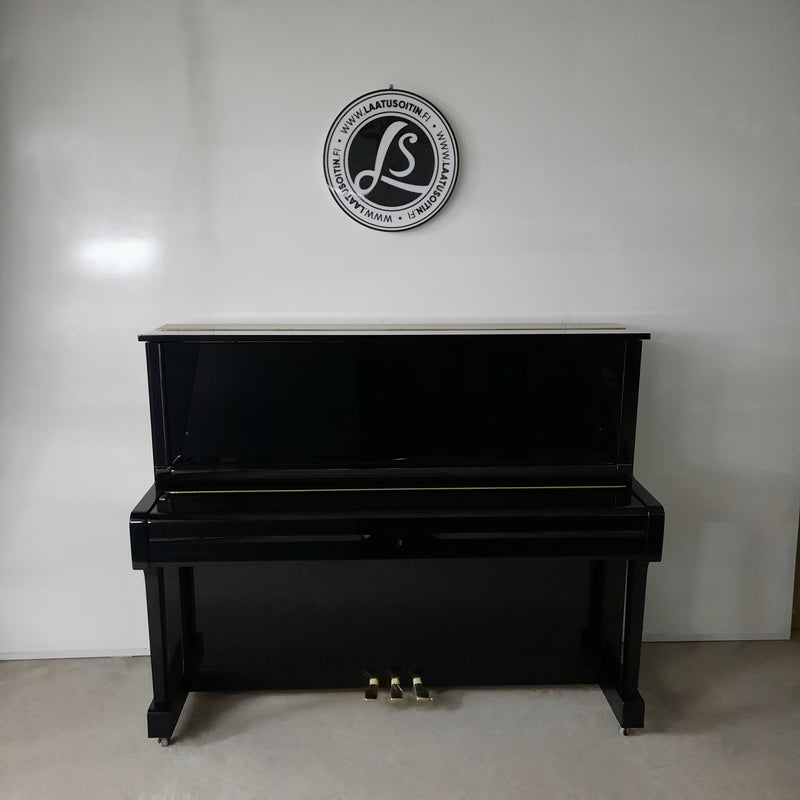 Yamaha U1