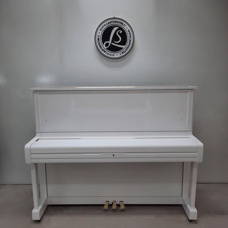 Yamaha U1