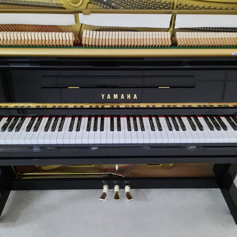 Yamaha U10A