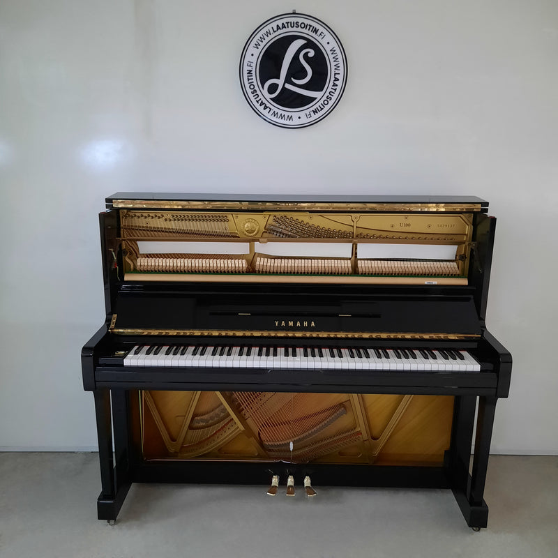Yamaha U100