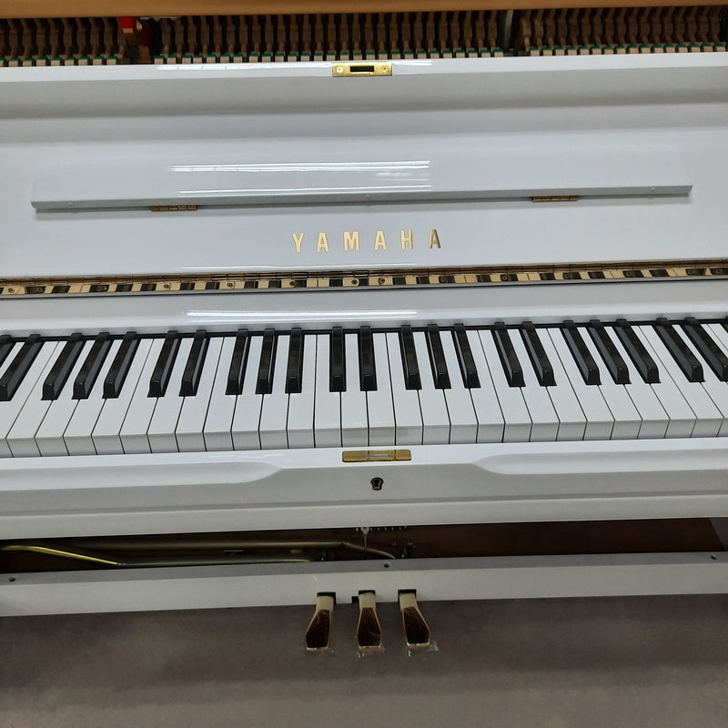 Yamaha U3