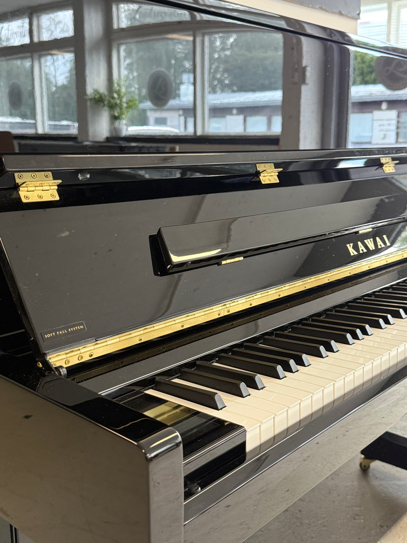 Kawai K-300 ATX3 silentpiano, käytetty