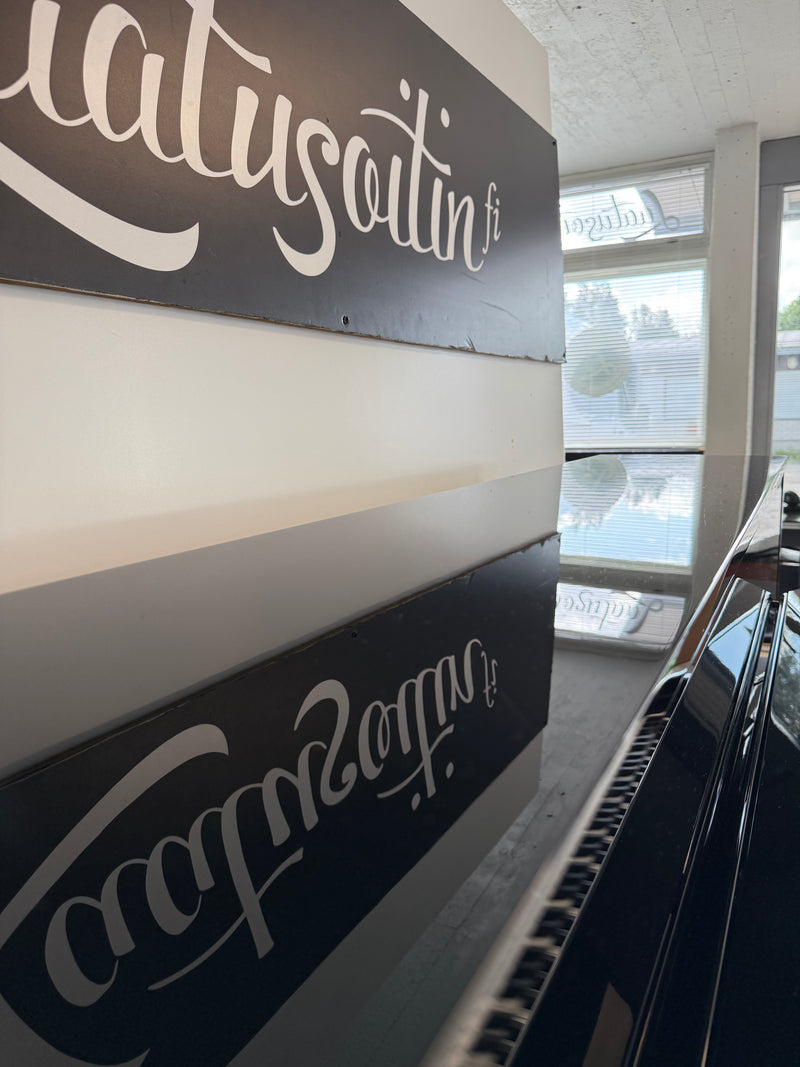 Kawai K-300 ATX3 silentpiano, käytetty
