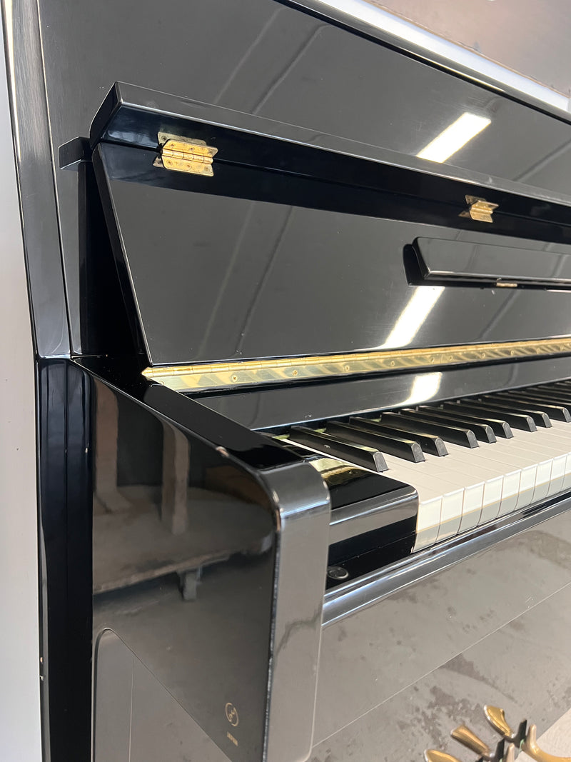 Yamaha P2
