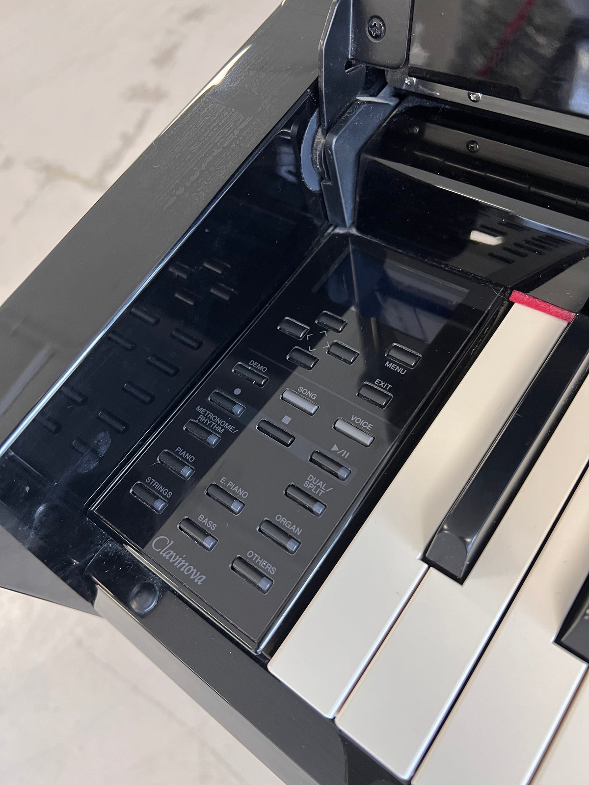 YAMAHA Clavinova 電子ピアノ CLP-585 2016年製 ag-009 （電子