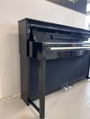 Yamaha CLP-585, käytetty digitaalipiano