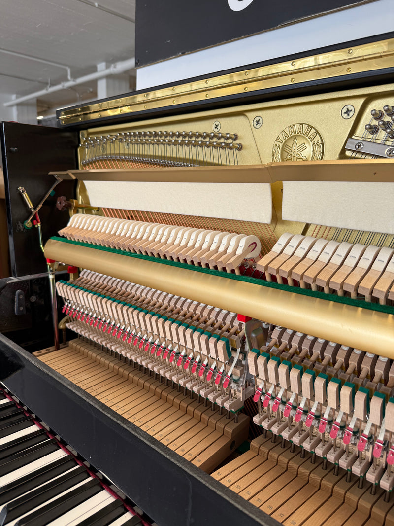 Yamaha U1