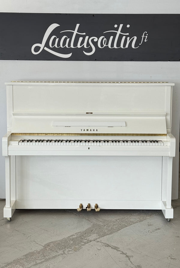 Yamaha U1A
