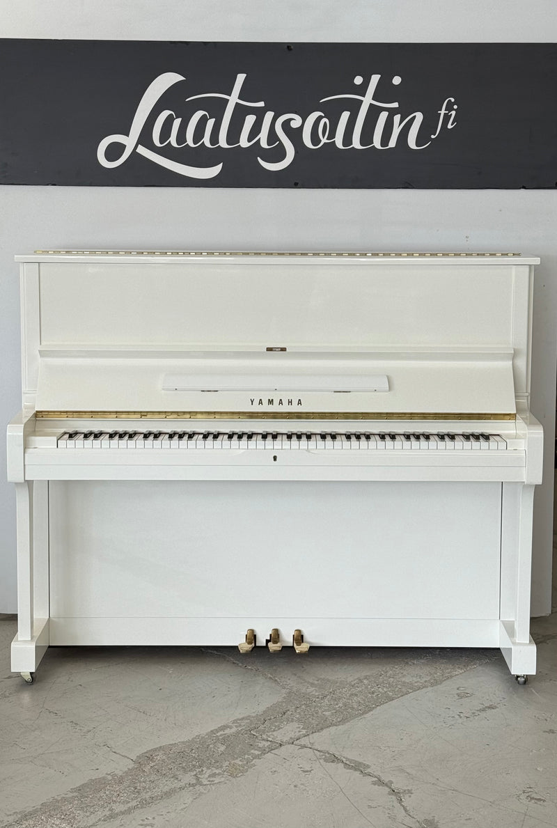 Yamaha U1A