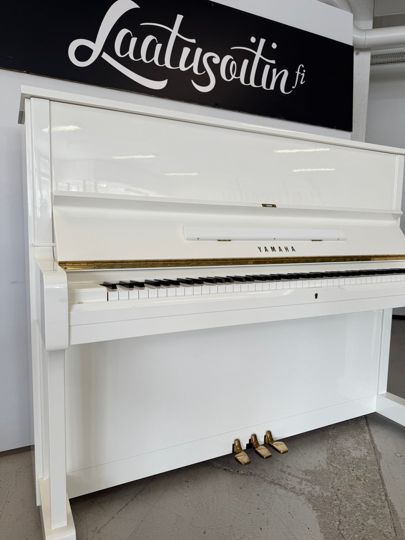 Yamaha U1A