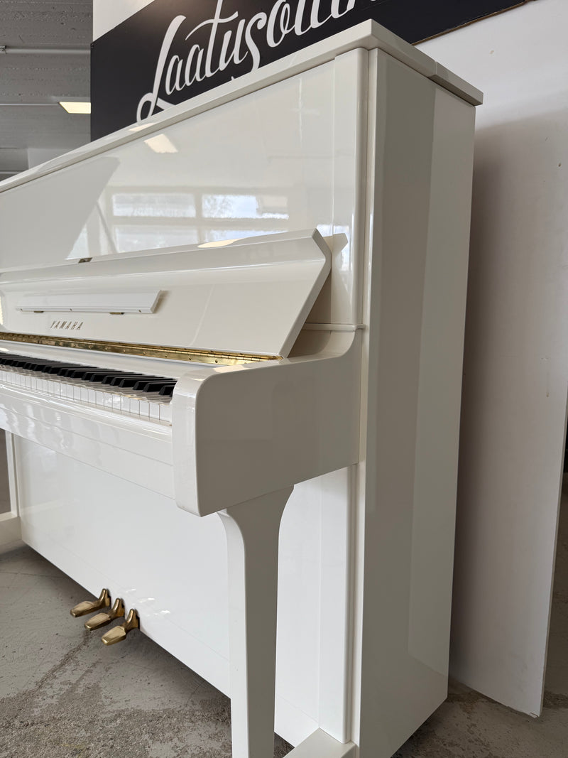 Yamaha U1A