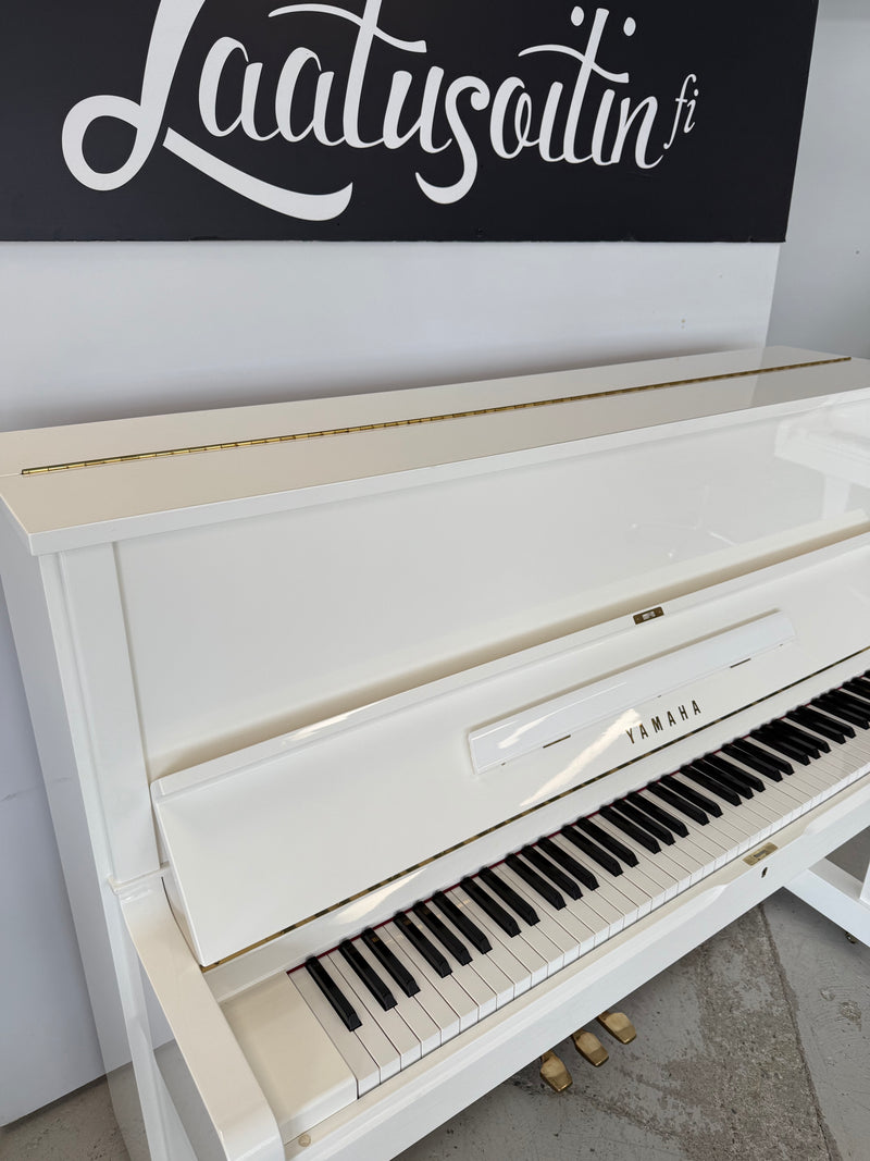 Yamaha U1A