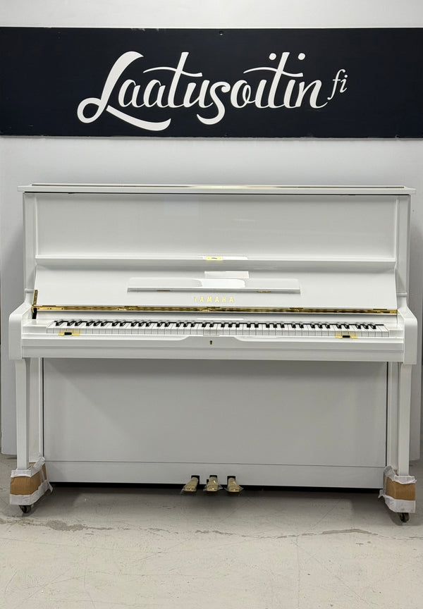 Yamaha U1