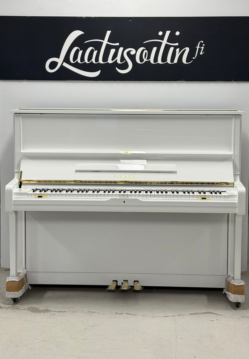Yamaha U1