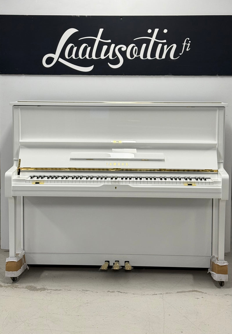 Yamaha U1