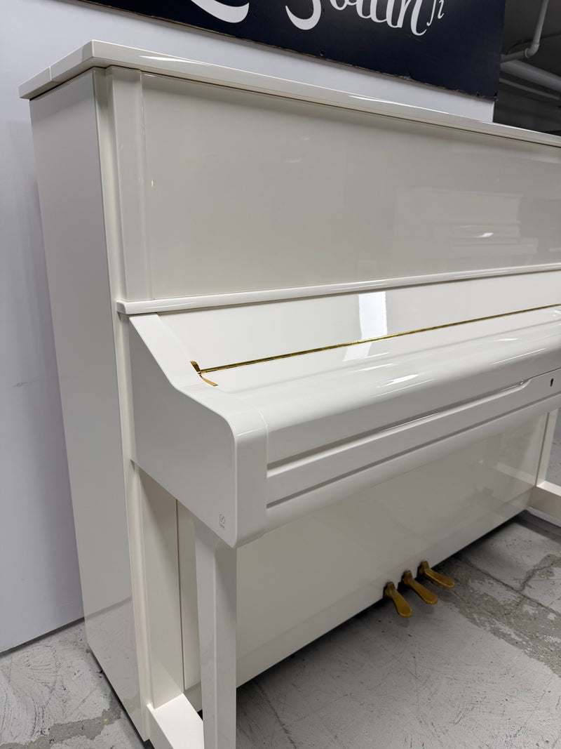 Yamaha U1