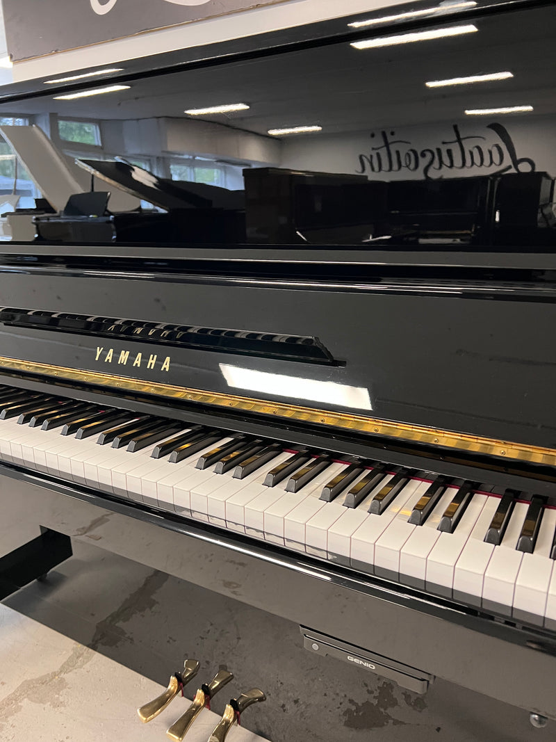 Yamaha U10BL SILENT