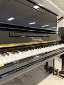 Yamaha U30A