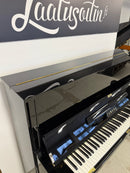 Yamaha U1