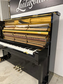 Yamaha U1
