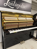 Yamaha U100