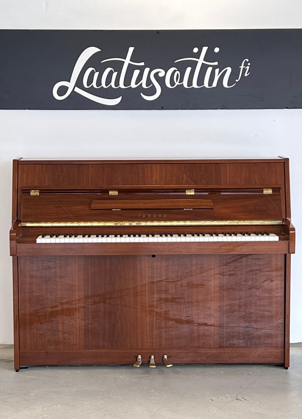 Yamaha P114N