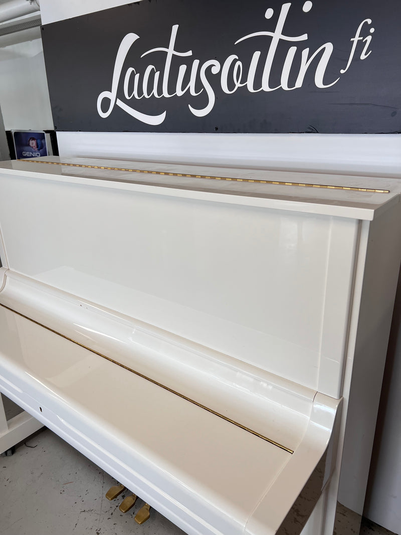 Yamaha U3AS