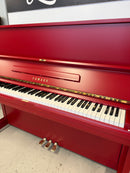 Yamaha U1 SPESIAALIVÄRI (Ruby Red)