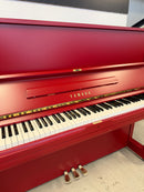 Yamaha U1 SPESIAALIVÄRI (Ruby Red)