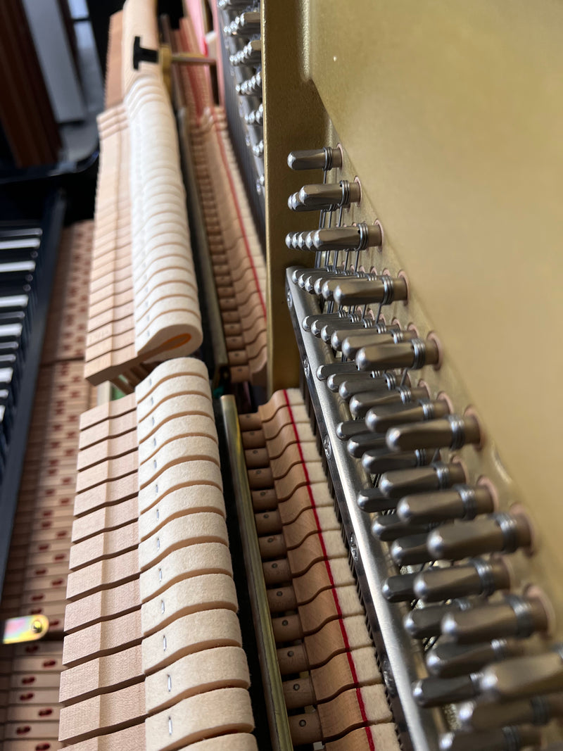Yamaha U300S (ORIGINAL SILENT)