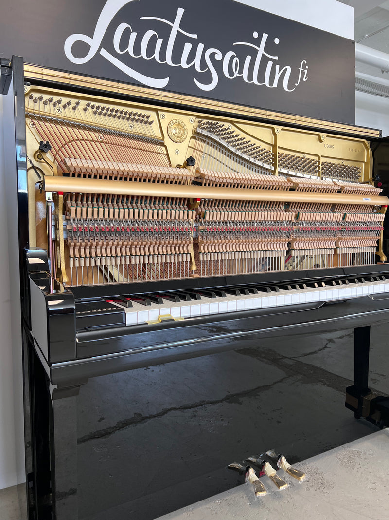 Yamaha U300S (ORIGINAL SILENT)