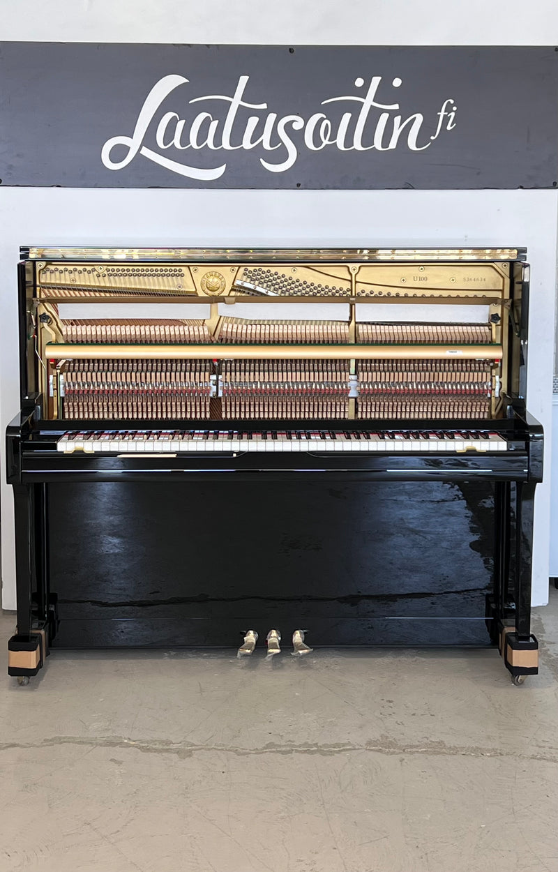 Yamaha U100