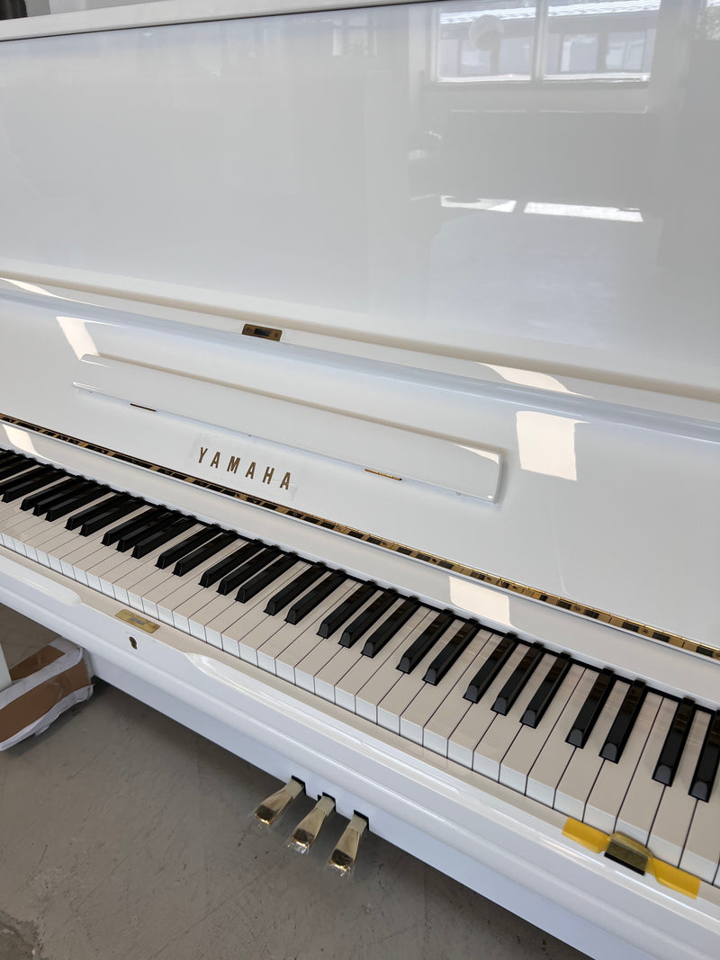 Yamaha U3