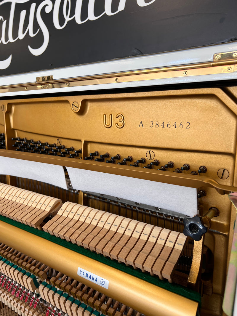 Yamaha U3
