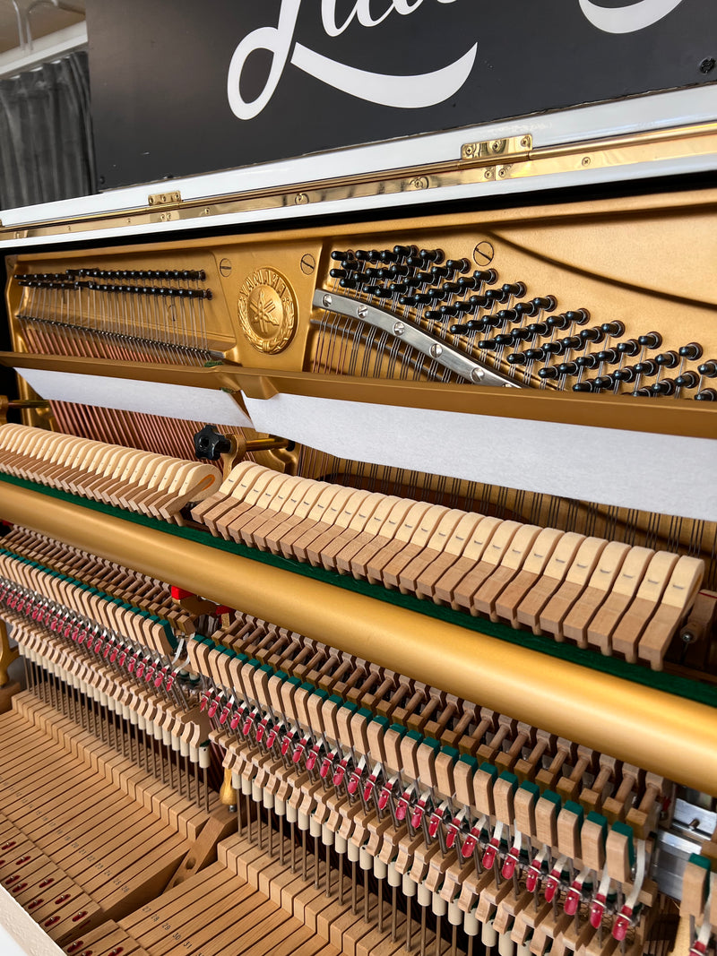 Yamaha U3