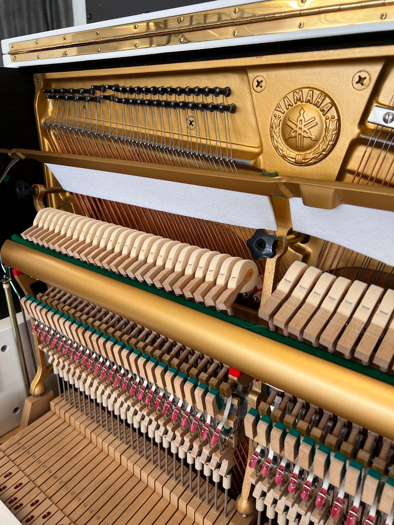 Yamaha U3