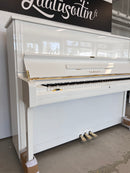 Yamaha U1
