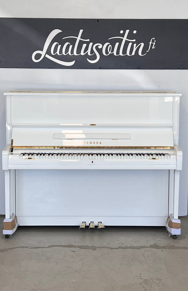 Yamaha U1