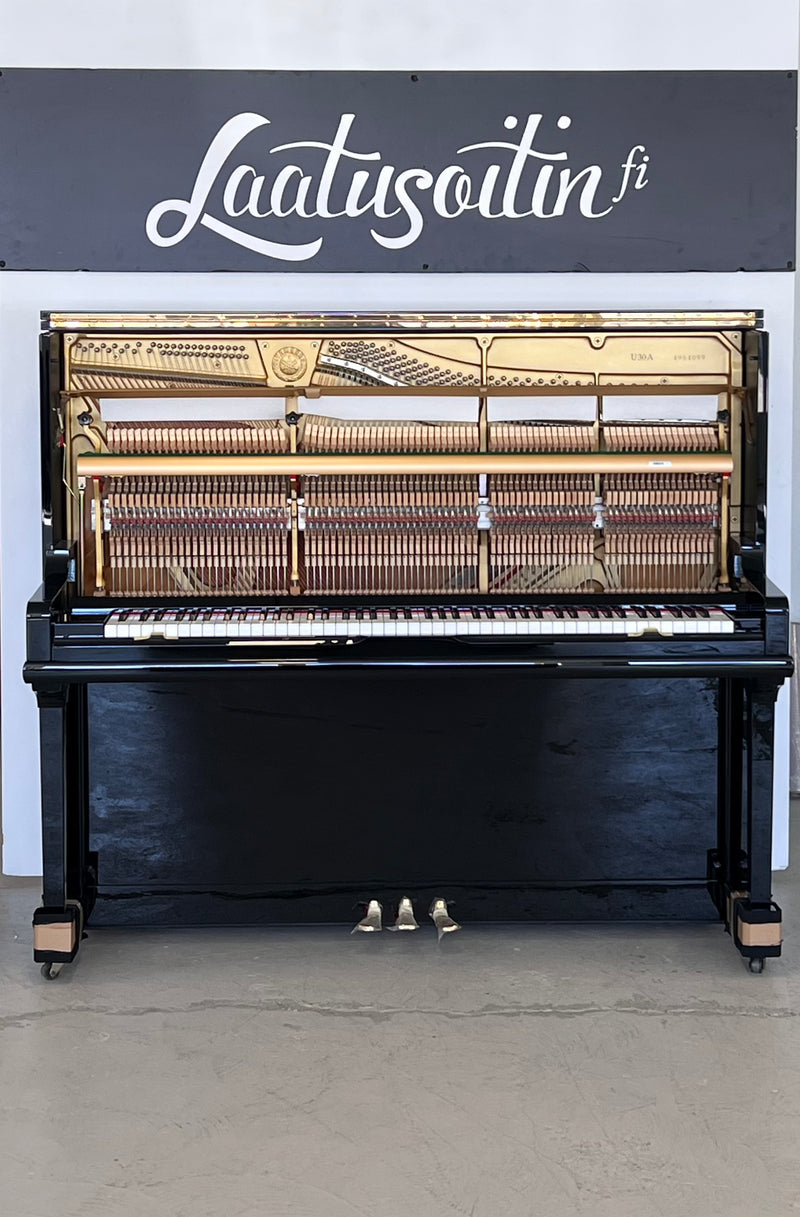 Yamaha U30A