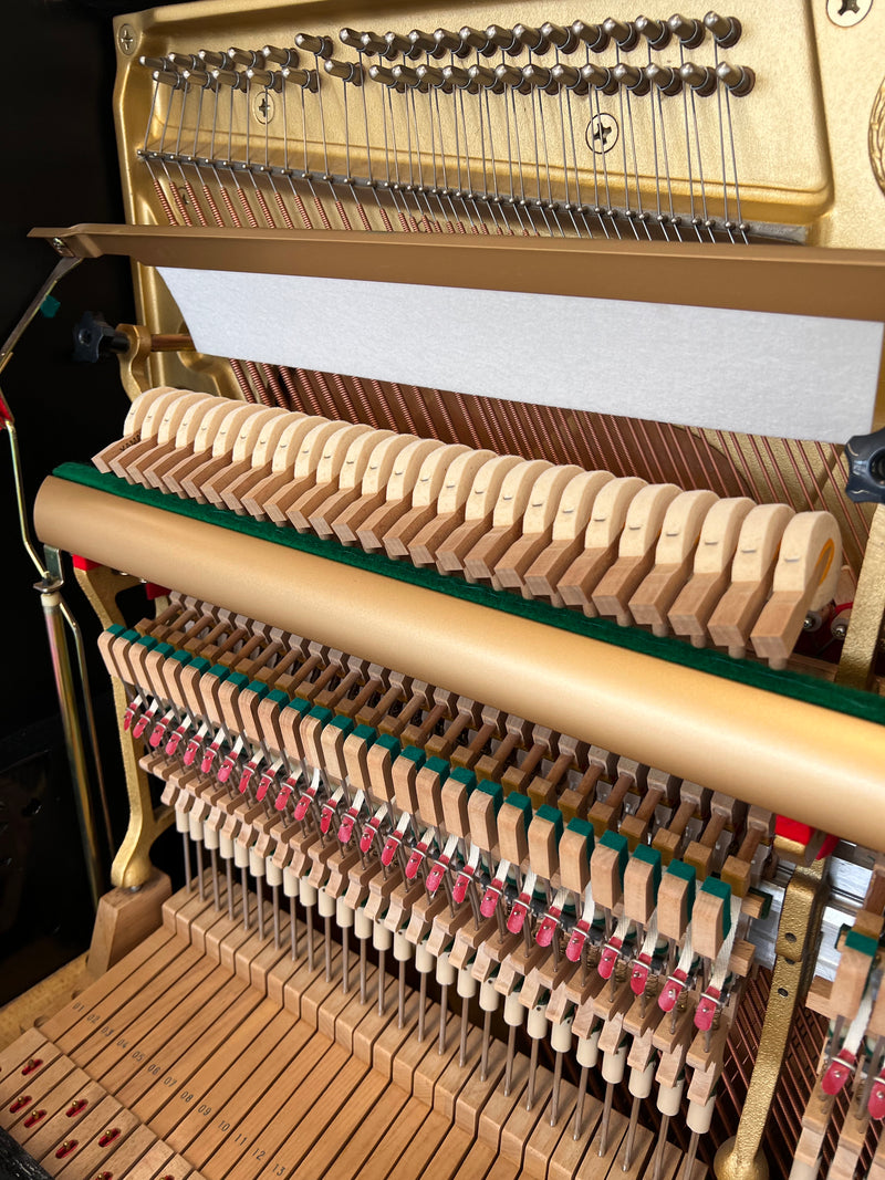 Yamaha U30A