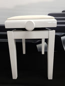 Pianopenkki kiiltävä valkoinen