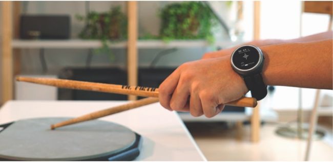 Soundbrenner core 4 in 1 muusikon smartwatch
